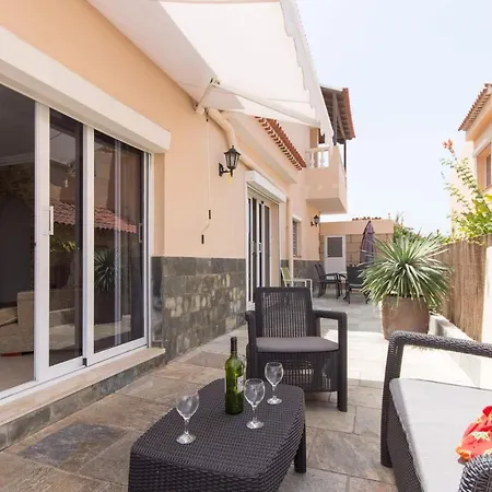 Eugene Villa *