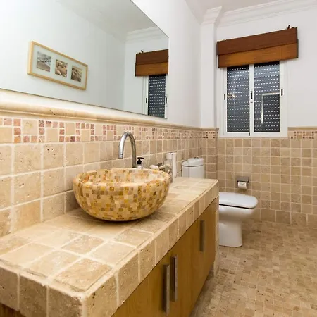 Eugene Villa